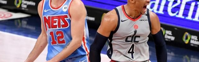 开云体育-韦少关键三分绝杀篮网 闷闷不乐的比尔终于笑了