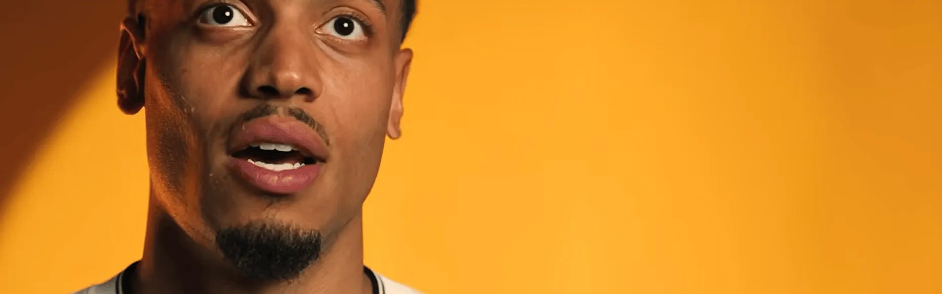 开云体育-恩梅查：非常开心与多特续约，立志与球队共同进步&amp;amp;奋斗