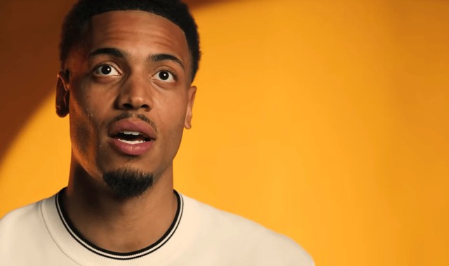 开云体育-恩梅查：非常开心与多特续约，立志与球队共同进步&amp;amp;奋斗