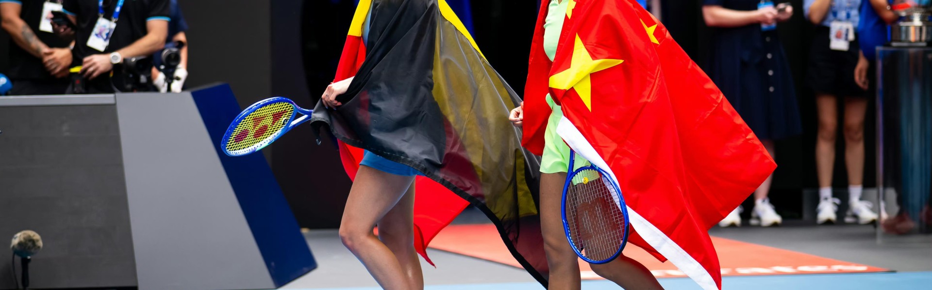 开云体育-37岁“小将”张帅：站在球场上是最大的奖赏